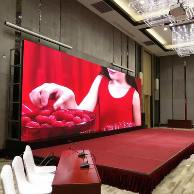 3840Hz/s Tasa de actualización Indoor Rental LED Display Control de sincronización de conexión fácil