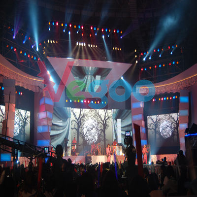 P3.91 la etapa LED defiende la pantalla LED a todo color interior 9500K - 11500K