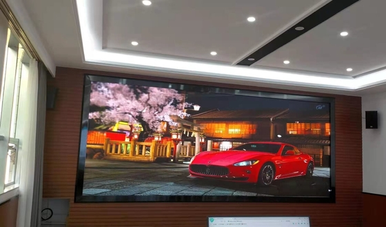 Display LED de tono de píxeles finos P1.25 600*337.5mm Cabinet de aluminio de fundición a presión tamaño para cine en casa