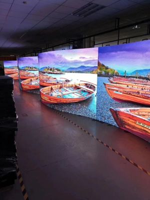 P3.91 la pantalla LED de alquiler 4,81 llevó radián de la curva del entretenimiento de los conciertos de Pantallas 15-90 grados