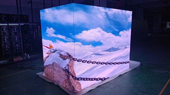 Exhibición llevada a todo color al aire libre P 4,81 de ángulo recto, uso cúbico de la construcción de la columna