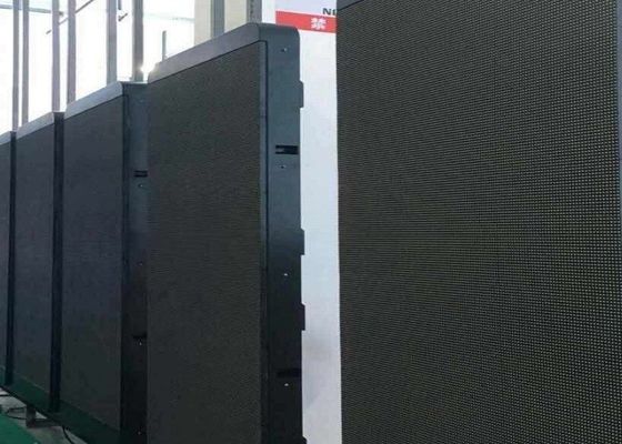 Poste al aire libre llevó la echada 5m m Ip65 4G Asynchronization del pixel de Media Player de la pantalla