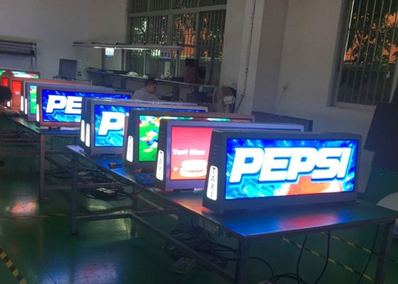 Muestra de publicidad al aire libre de la pantalla de la pantalla LED del taxi del top del tejado del coche del alto brillo P2.5 P3 P4.81 P5 3G a todo color 4G