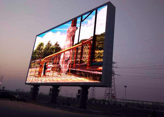 China El alto brillo P10 SUMERGE la pantalla LED a todo color al aire libre 7500cd/㎡ proveedor