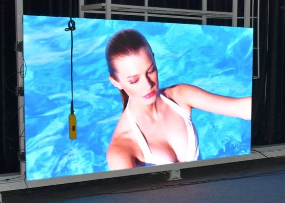 Pequeñas exhibiciones a todo color de la echada P1.25 160×120 LED TV
