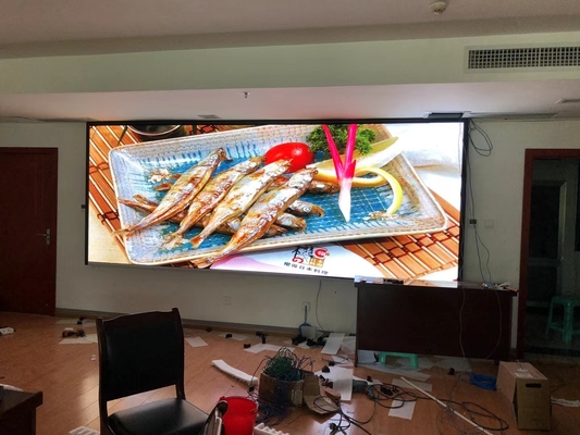 China Pantalla LED interior del alquiler de la pantalla LED P2 que efectúa la pared video de la alta de la definición conferencia ligera del mostrador de recepción proveedor